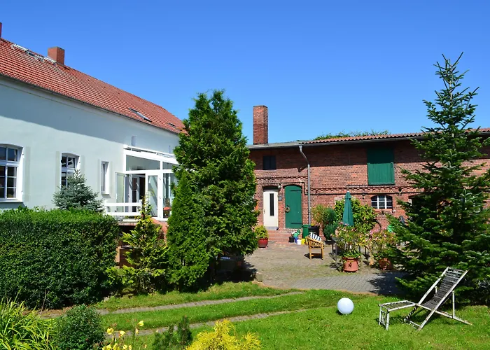 Landhof Liebsch, Mit Pool Und Sauna Jerichow